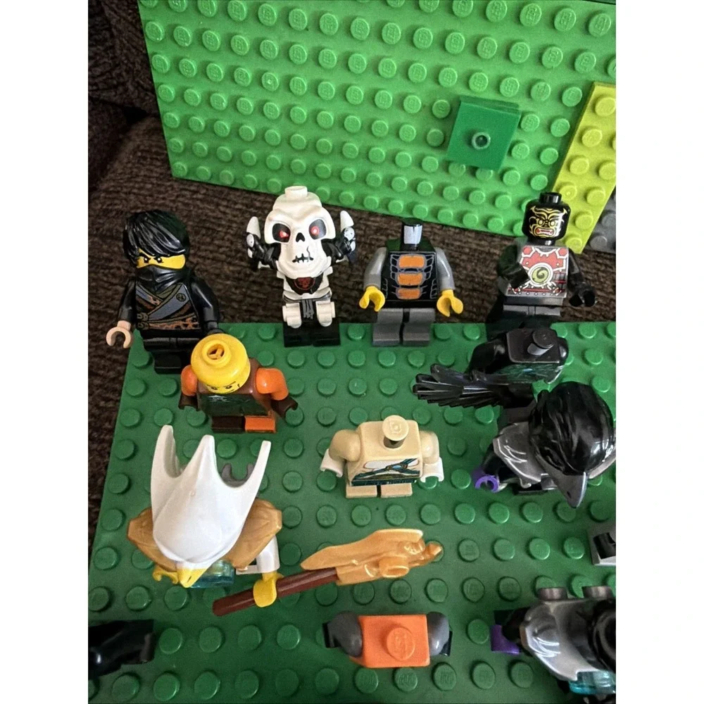 LEGO CHIMA minifigures lot